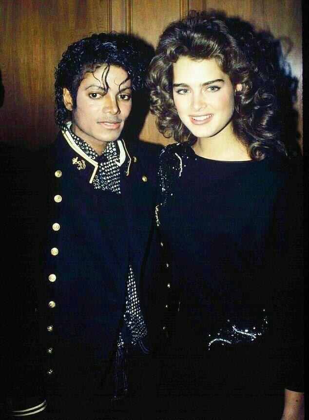 波姬·小丝拍美国式禁忌的时候多大 波姬·小丝拍美国式禁忌的时候多大