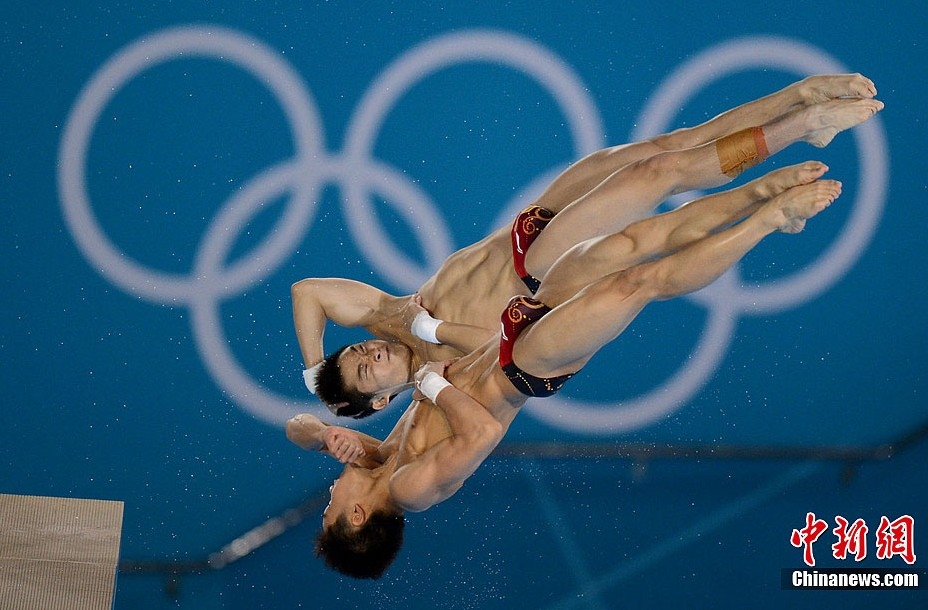 小胖曹缘身高1米6