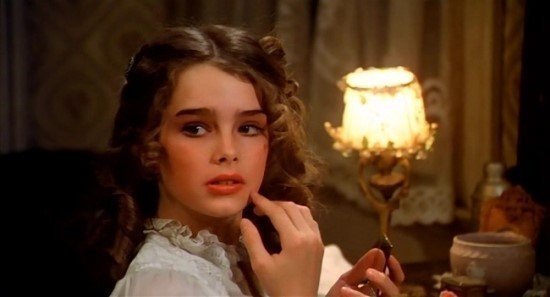 波姬·小丝拍美国式禁忌的时候多大 波姬·小丝拍美国式禁忌的时候多大