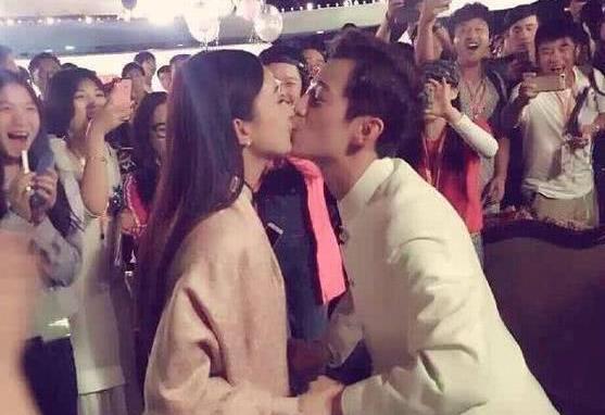 何炅和赵丽颖,赵丽颖何炅为何互删(何炅和赵丽颖在一起了吗)