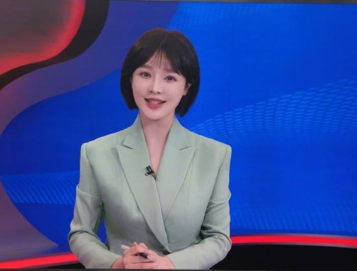 谢颖颖整容,张檬为谁整容呀(张檬整容前整容后) 谢颖颖整容,张檬为谁整容呀(张檬整容前整容后)