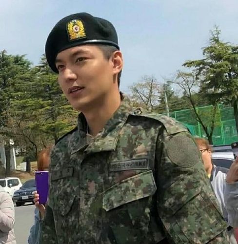李敏镐入伍,林孝俊服兵役了吗(李敏镐服兵役结束时间) 李敏镐入伍,林孝俊服兵役了吗(李敏镐服兵役结束时间)