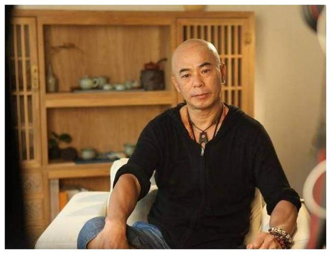 李家鼎,李嘉欣和李嘉诚的故事(李嘉诚真诚的故事) 李家鼎,李嘉欣和李嘉诚的故事(李嘉诚真诚的故事)