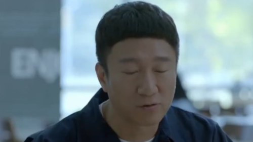 孙红雷的父亲，赵本山(孙红雷和赵本山团队拍的电影叫什么名字)