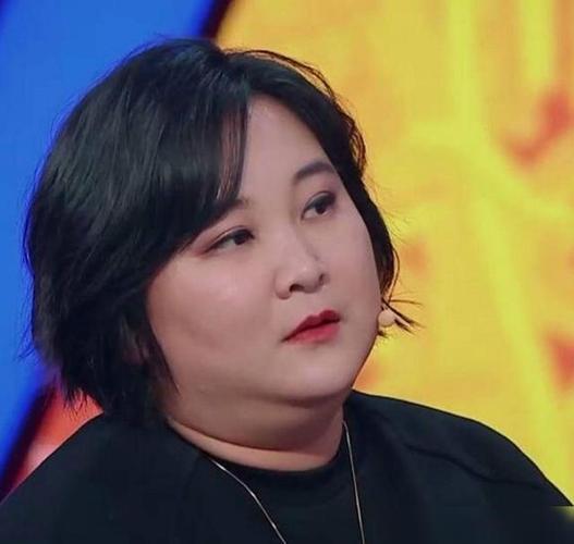 贾玲年龄,张小斐的丈夫(贾玲的女儿是张小斐吗) 贾玲年龄,张小斐的丈夫(贾玲的女儿是张小斐吗)