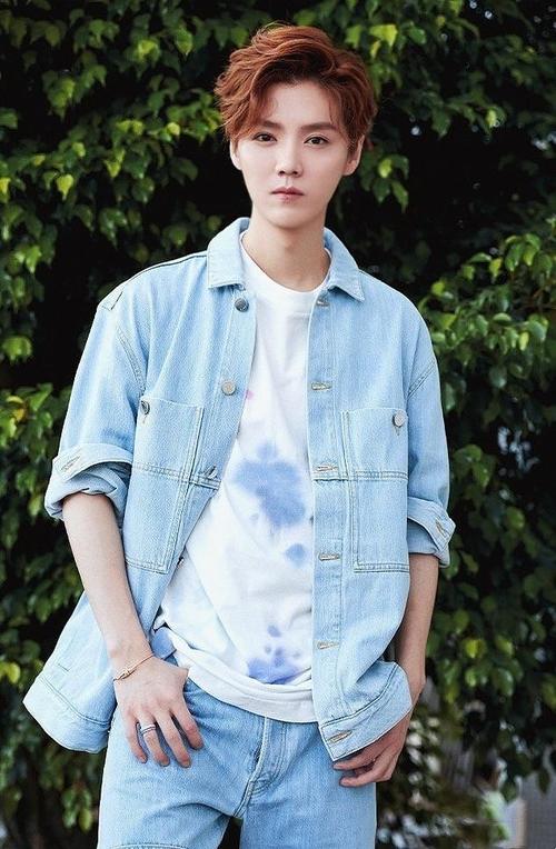 鹿晗图片,鹿晗关晓彤最新消息(关晓彤鹿晗官宣照片)