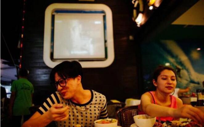 李雨桐素颜照片曝光(李雨桐 整容)