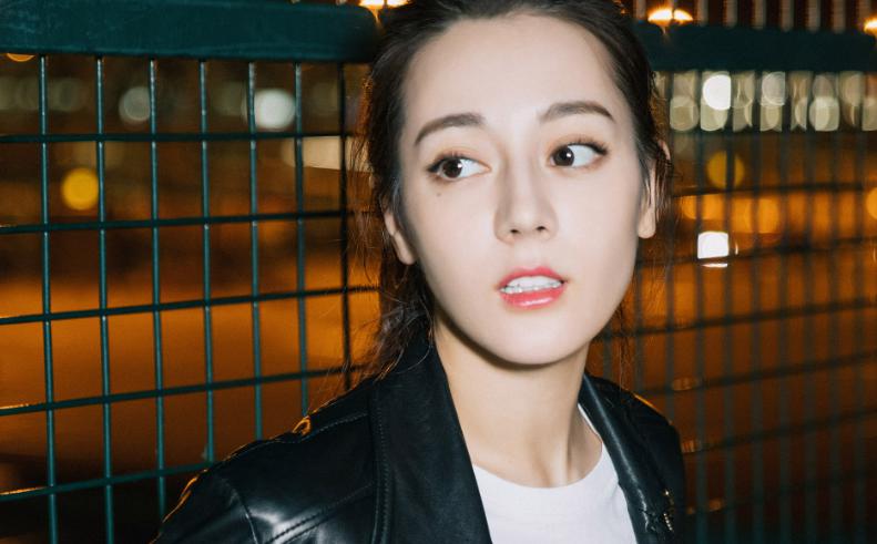 八卦：迪丽热巴为什么叫人间富贵花、爱丽丝(人间富贵花是迪丽热巴还是景甜)