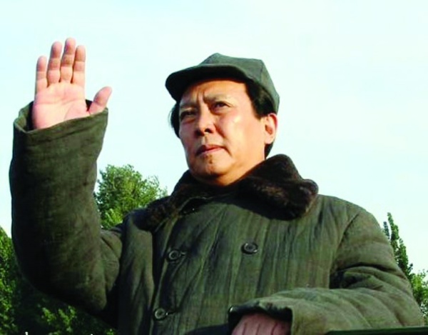 唐国强夫人杜丽是干什么?唐国强儿子是谁 唐国强夫人杜丽是干什么?唐国强儿子是谁