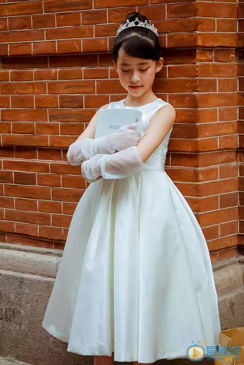 樊雨洁,童星图片大全樊雨洁(樊雨洁漂亮吗)