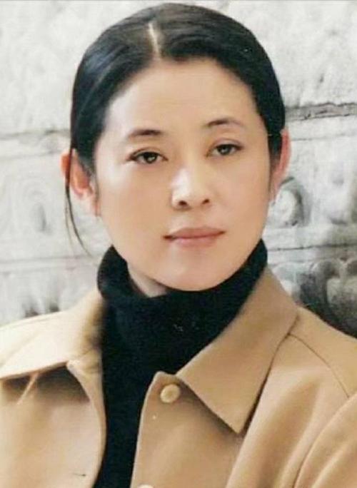 倪萍的年龄是多大岁数，宋丹丹多大(倪萍的年龄有多大)