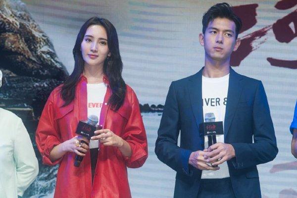 李现的女朋友王紫璇，李现公布恋情(李现的女朋友是王紫璇吗)