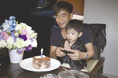 任贤齐儿子和谁生的,任贤齐妻子的(任贤齐老婆是哪一年出生的?) 任贤齐儿子和谁生的,任贤齐妻子的(任贤齐老婆是哪一年出生的?)