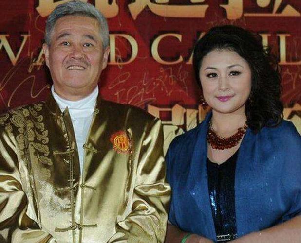 于月仙赵本山，中国消费韧性强潜力