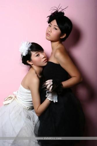 陈自瑶同性,中国消费韧性强潜力足