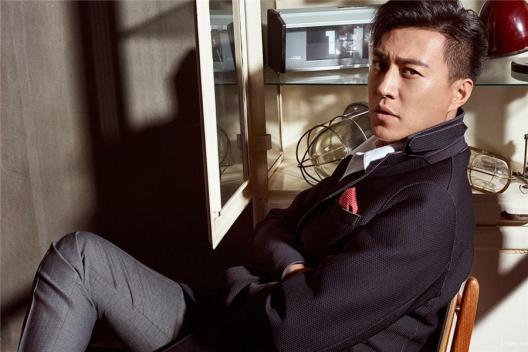 靳东为什么叫靳四岁?靳东有孩子了吗 ?站