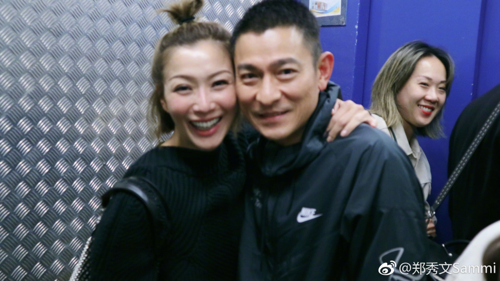 郑秀文为什么被叫臭四、郑四万