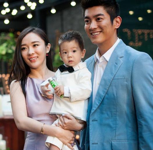杜江父母是做什么的？杜江和霍思燕怎么认识