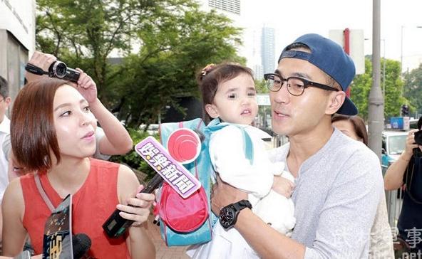 杨幂女儿小糯米好丑照片(小糯米照片杨幂哭)