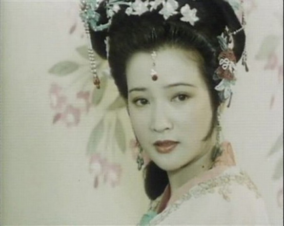 秦可卿的葬礼为何特别隆重?宝玉跟秦可卿有(秦可卿葬礼为何如此隆重)