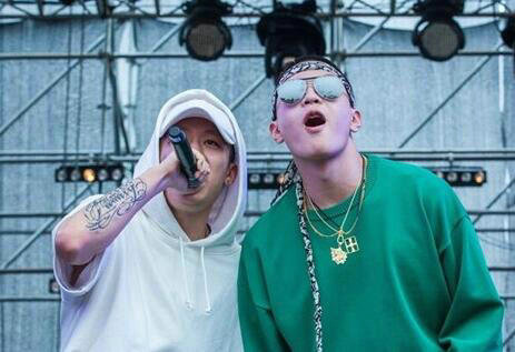 红花会弹壳女朋友照片(红花会弹壳结婚照片)