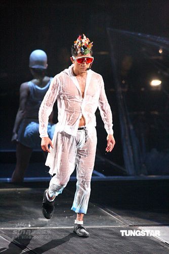 郭富城湿身 元宇宙bo