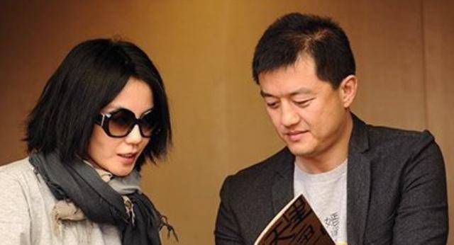 李亚鹏和王菲为什么离婚，王菲为什(王菲李亚鹏离婚了吗)