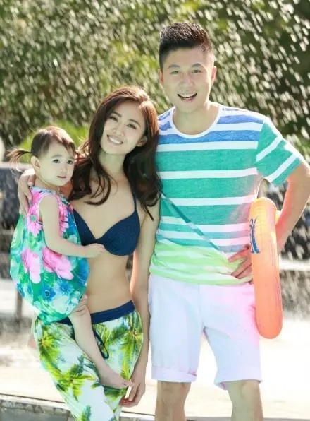 李安琪为什么下巴宽为什么不磨骨