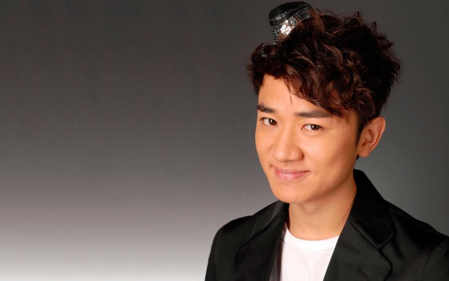 王祖蓝爸爸王严化什么时候去世的?王祖蓝和 王祖蓝爸爸王严化什么时候去世的?王祖蓝和