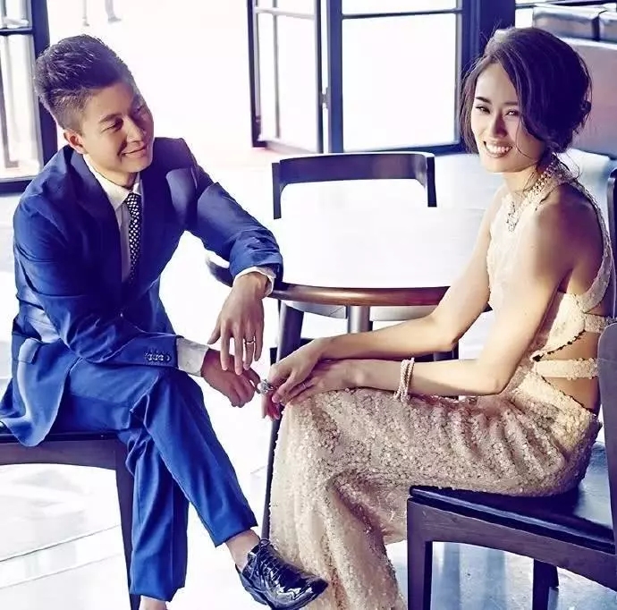 李安琪为什么下巴宽为什么不磨骨