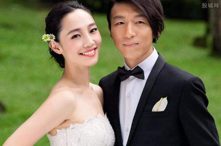 白百何离婚,白百何离婚孩子跟谁了(白百何的婚姻) 白百何离婚,白百何离婚孩子跟谁了(白百何的婚姻)