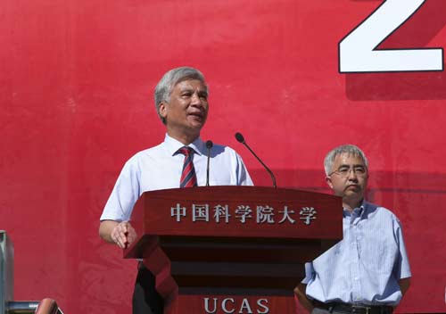 柴静小三，柴静老公(柴静到底怎么了)