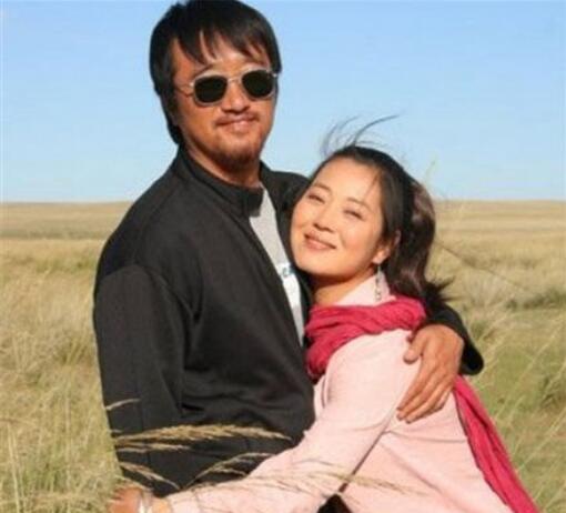 王茜华到底得了什么病变胖了?王茜华老公沈 王茜华到底得了什么病变胖了?王茜华老公沈