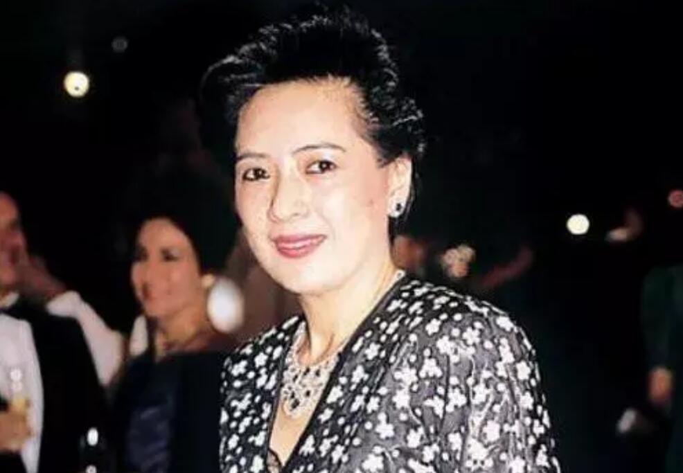 宝咏琴有多喜欢蔡少芬?宝咏琴死后前夫的表 宝咏琴有多喜欢蔡少芬?宝咏琴死后前夫的表