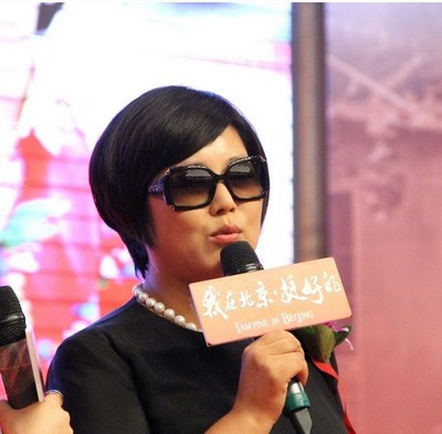 王茜华到底得了什么病变胖了?王茜华老公沈 王茜华到底得了什么病变胖了?王茜华老公沈