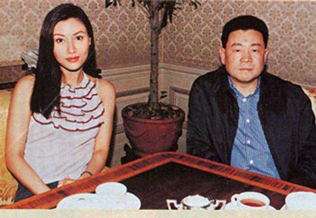 宝咏琴有多喜欢蔡少芬?宝咏琴死后前夫的表 宝咏琴有多喜欢蔡少芬?宝咏琴死后前夫的表