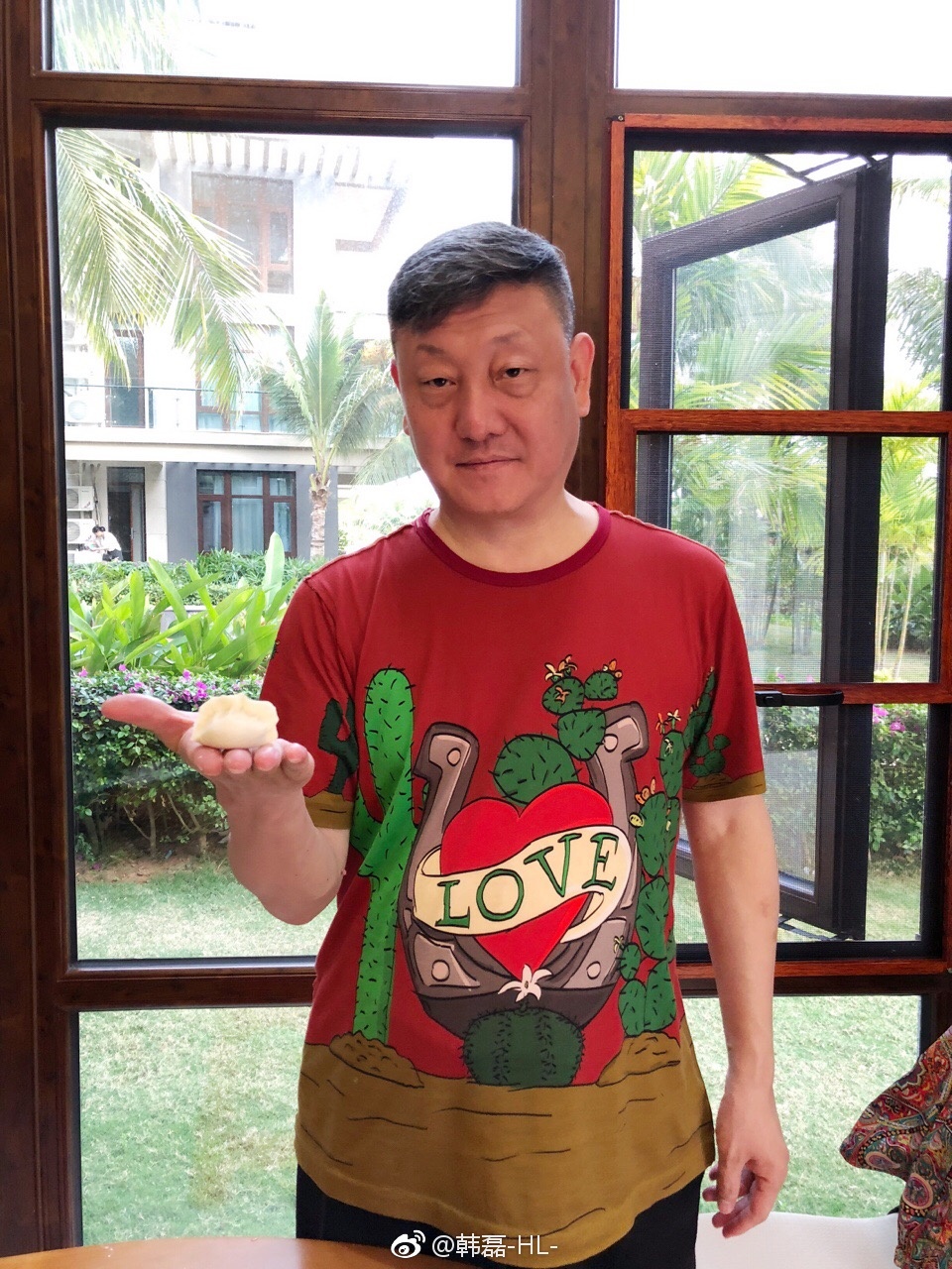 腾格尔缺钱是怎么回事?他现在出场费多少钱 腾格尔缺钱是怎么回事?他现在出场费多少钱