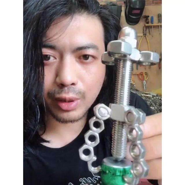 手工耿（耿帅）为什么大家都喊他樊少皇