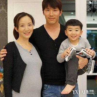 黄少祺的老婆,黄少祺前妻(黄少祺的父亲)