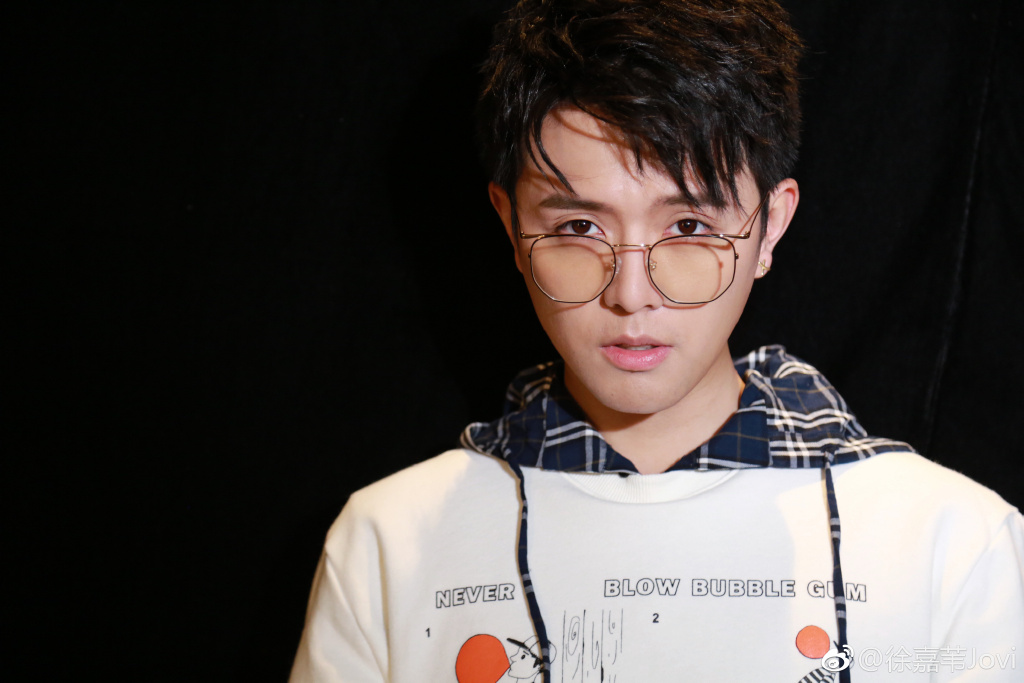 徐嘉苇叶祖新撞脸对比图