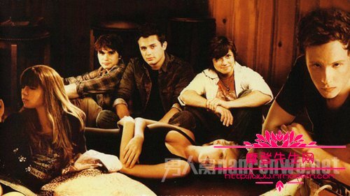 安妮海瑟薇为什么在美国不受欢迎？安妮海瑟(美国人讨厌安妮海瑟薇)