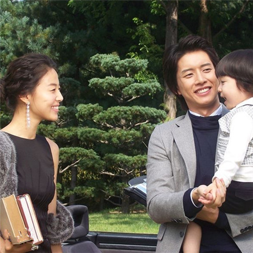 韩智慧老公郑赫资料照片(韩国明星韩智慧老公) 韩智慧老公郑赫资料照片(韩国明星韩智慧老公)