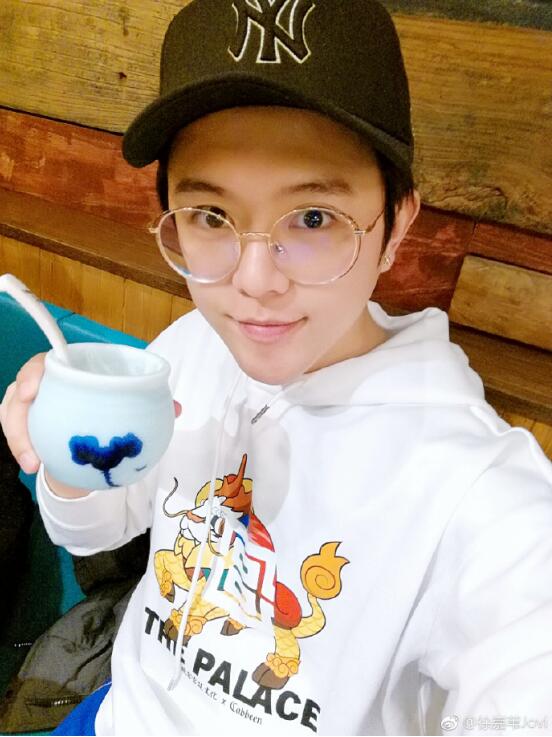 徐嘉苇叶祖新撞脸对比图