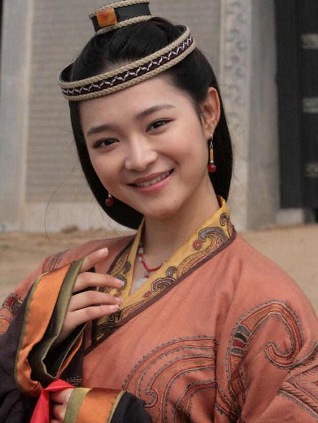 何琢言为何有华谊股份(华谊怎么了)