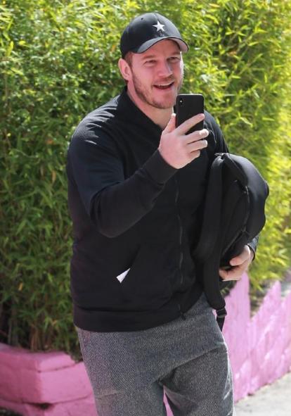 施瓦辛格女佣年轻时候的照片(施瓦辛格的保姆)