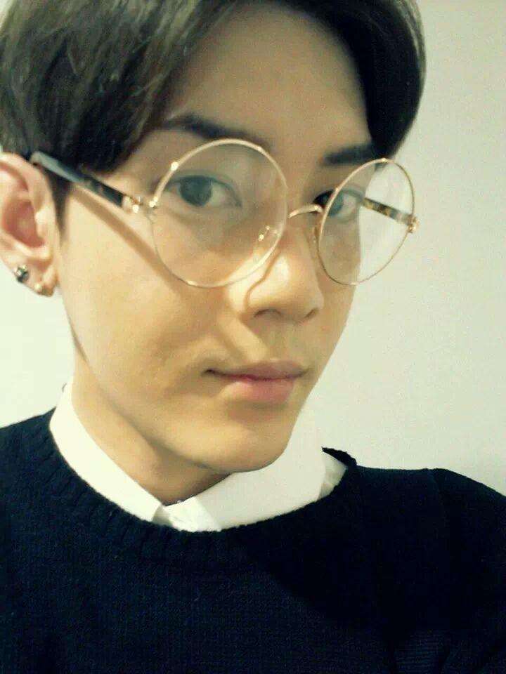 李建雨整容前什么样照片(李妍雨整容) 李建雨整容前什么样照片(李妍雨整容)