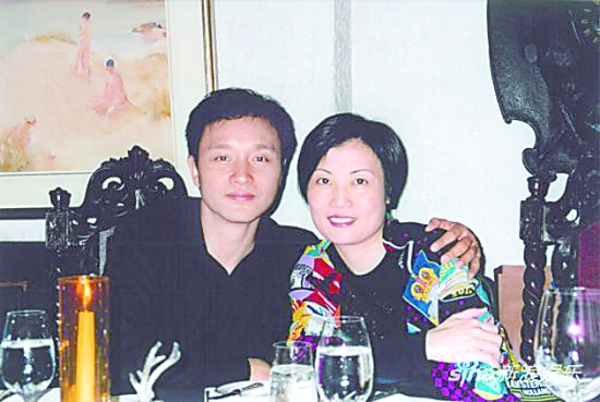 陈淑芬保护张国荣现场照(陈淑芬处理张国荣做的最后一件事) 陈淑芬保护张国荣现场照(陈淑芬处理张国荣做的最后一件事)