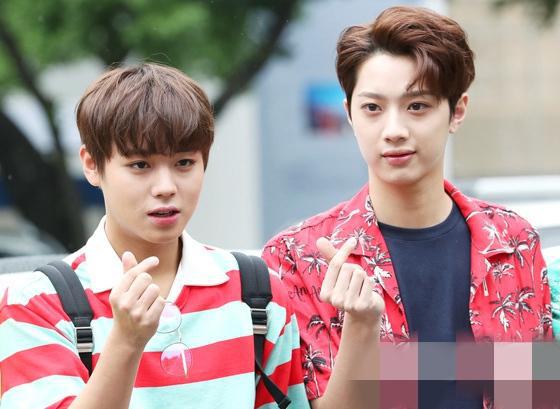 赖冠霖为什么叫007、利滚利、李可乐、爱 赖冠霖为什么叫007、利滚利、李可乐、爱