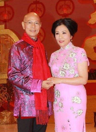 汪明荃和罗家英现状如何？汪明荃为什么那么(汪明荃罗家英为什么这么晚结婚)