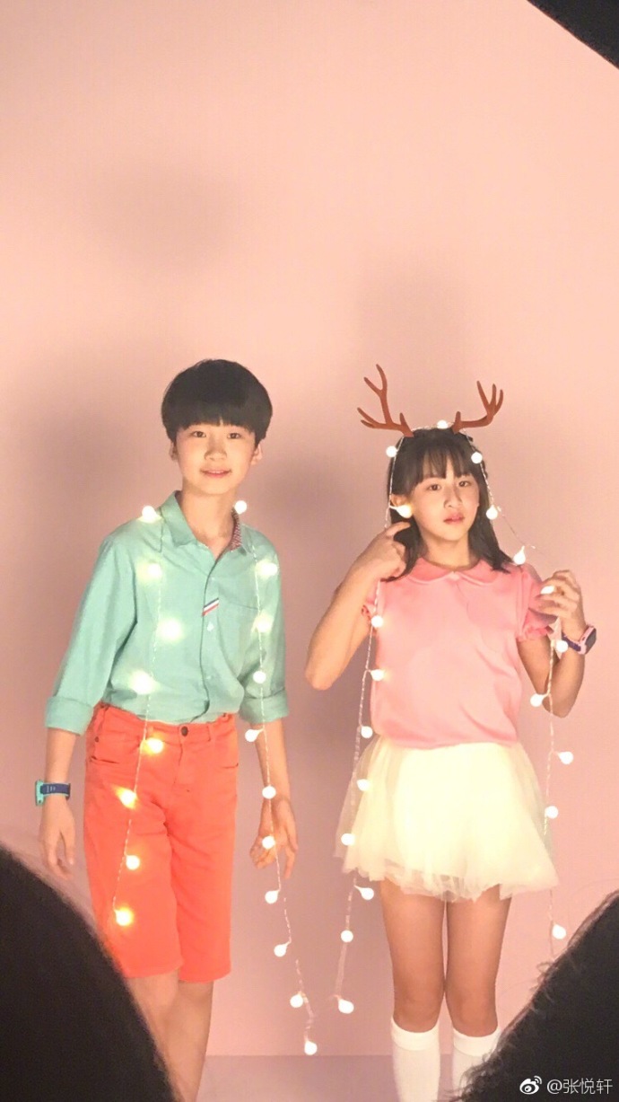 张悦轩现在最新长大的照片(张悦轩今年的身高)